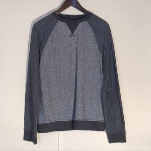 Urban Pipeline Men's Charcoal Crewneck Sweater